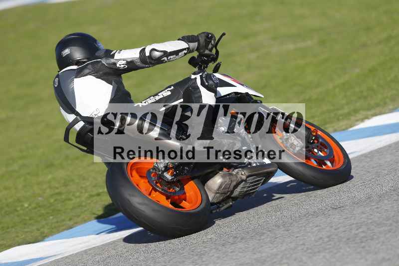 Archiv-2025/02 28.-31.01.2025 Moto Center Thun Jerez/gruen-green/4